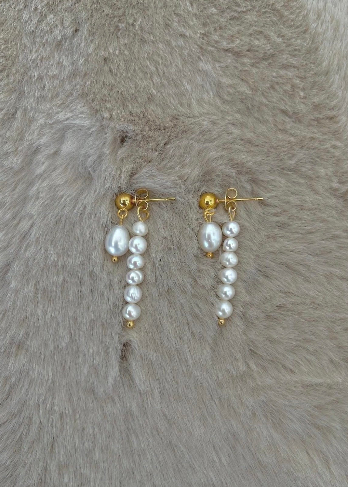 Unji earrings
