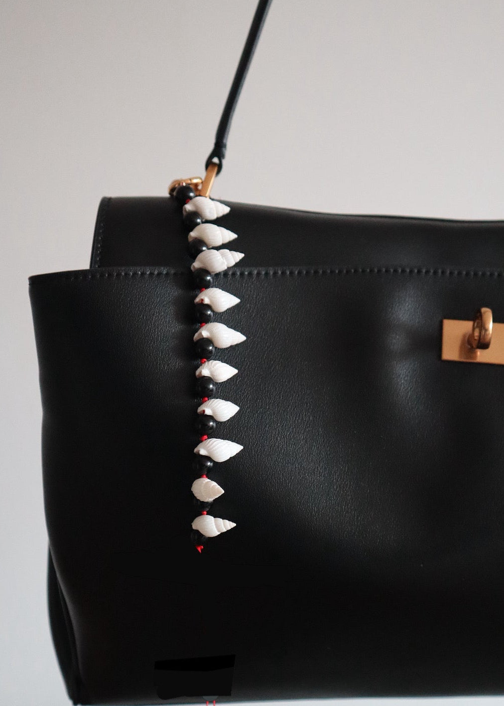 Shell bag charm