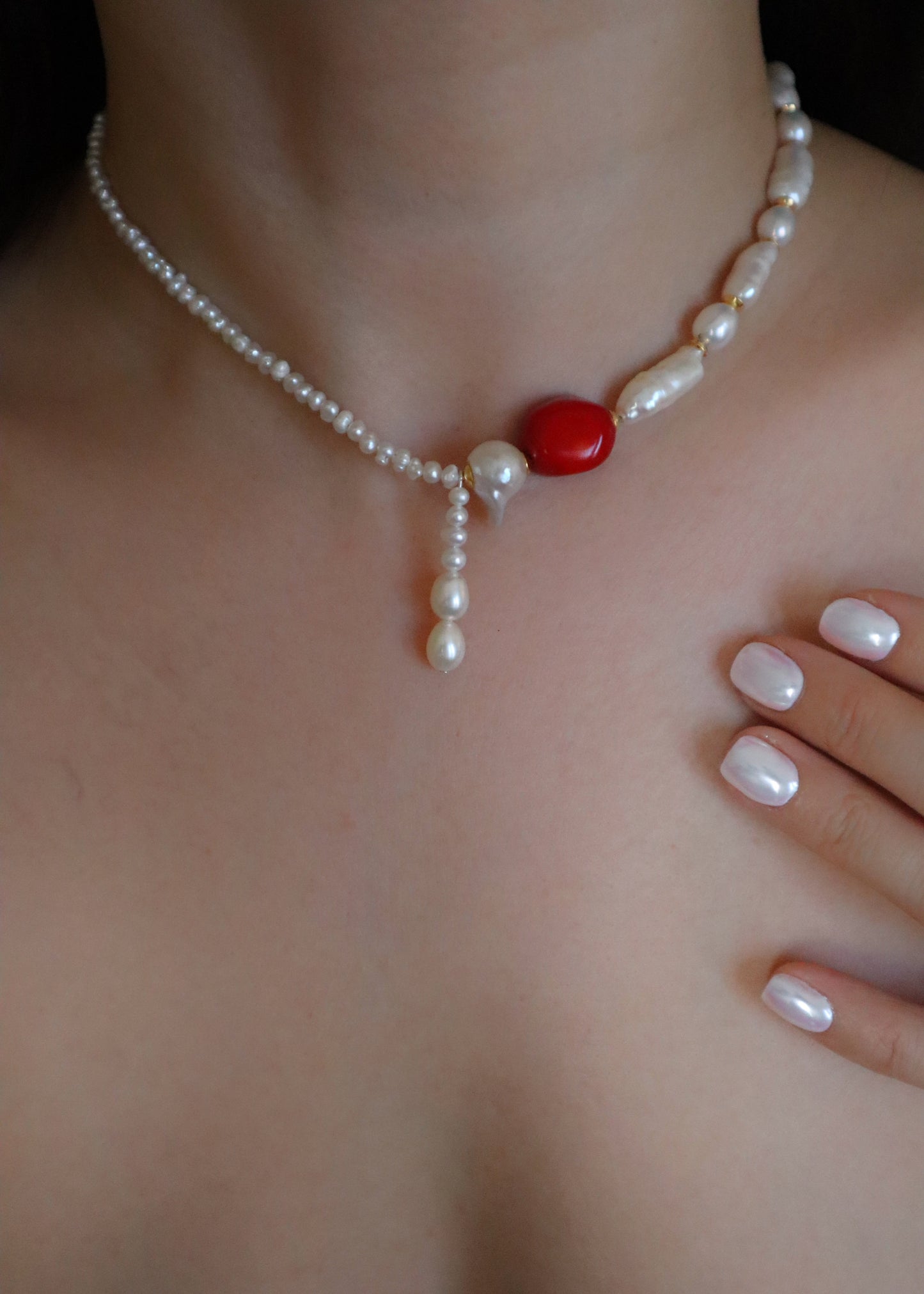 Dali Coral pearl Necklace
