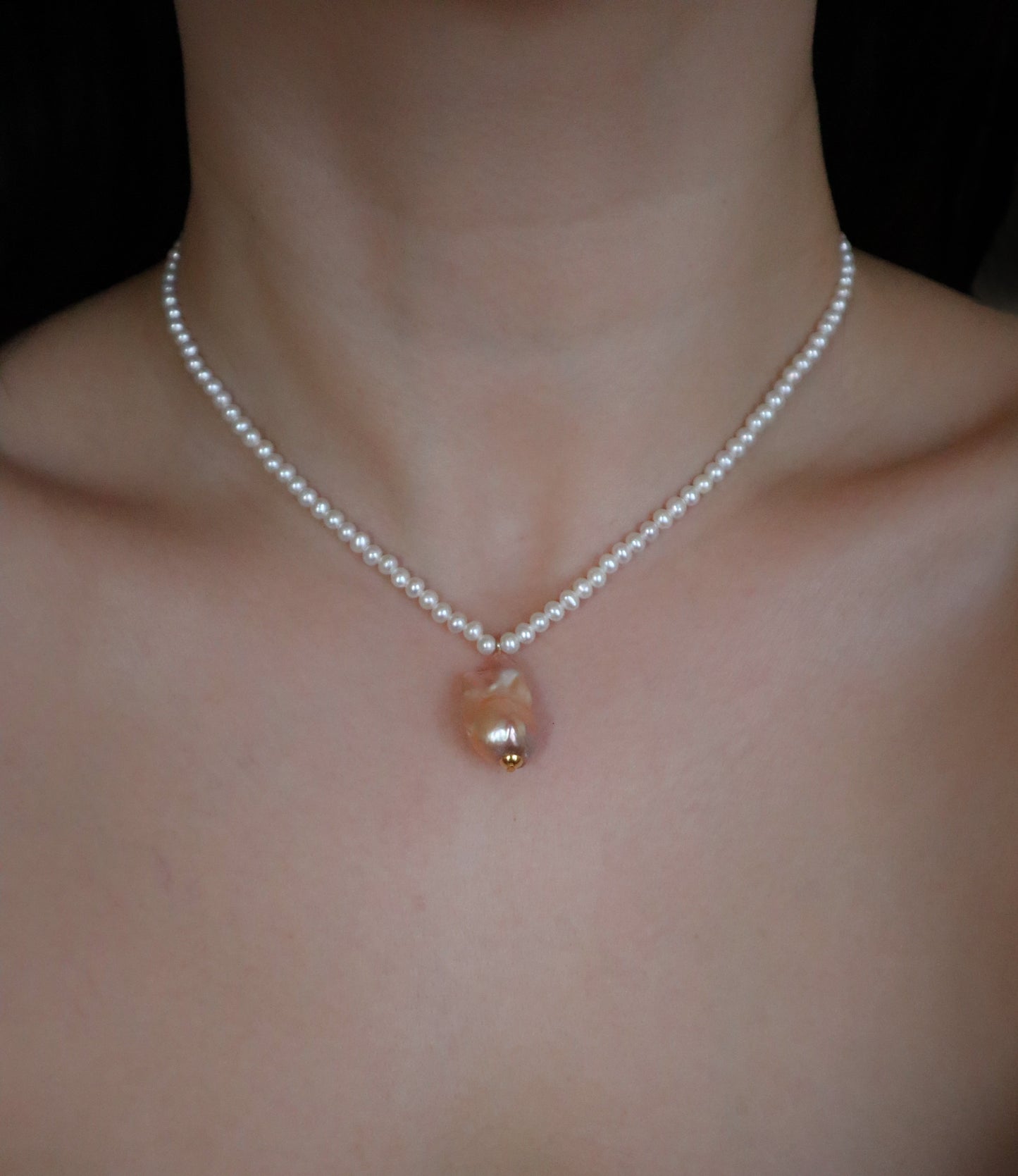 Foce pearl necklace