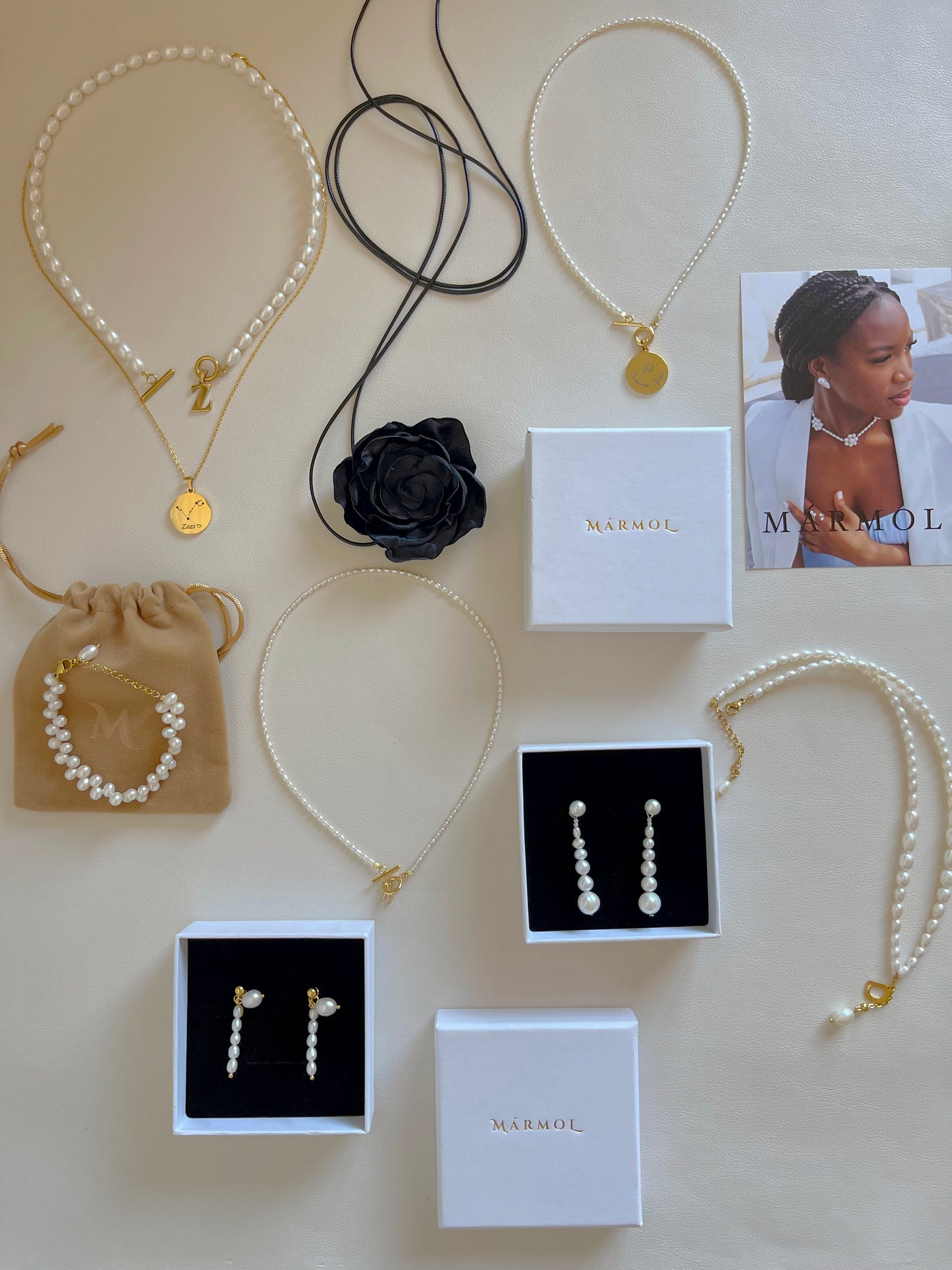 Matita pearl earrings