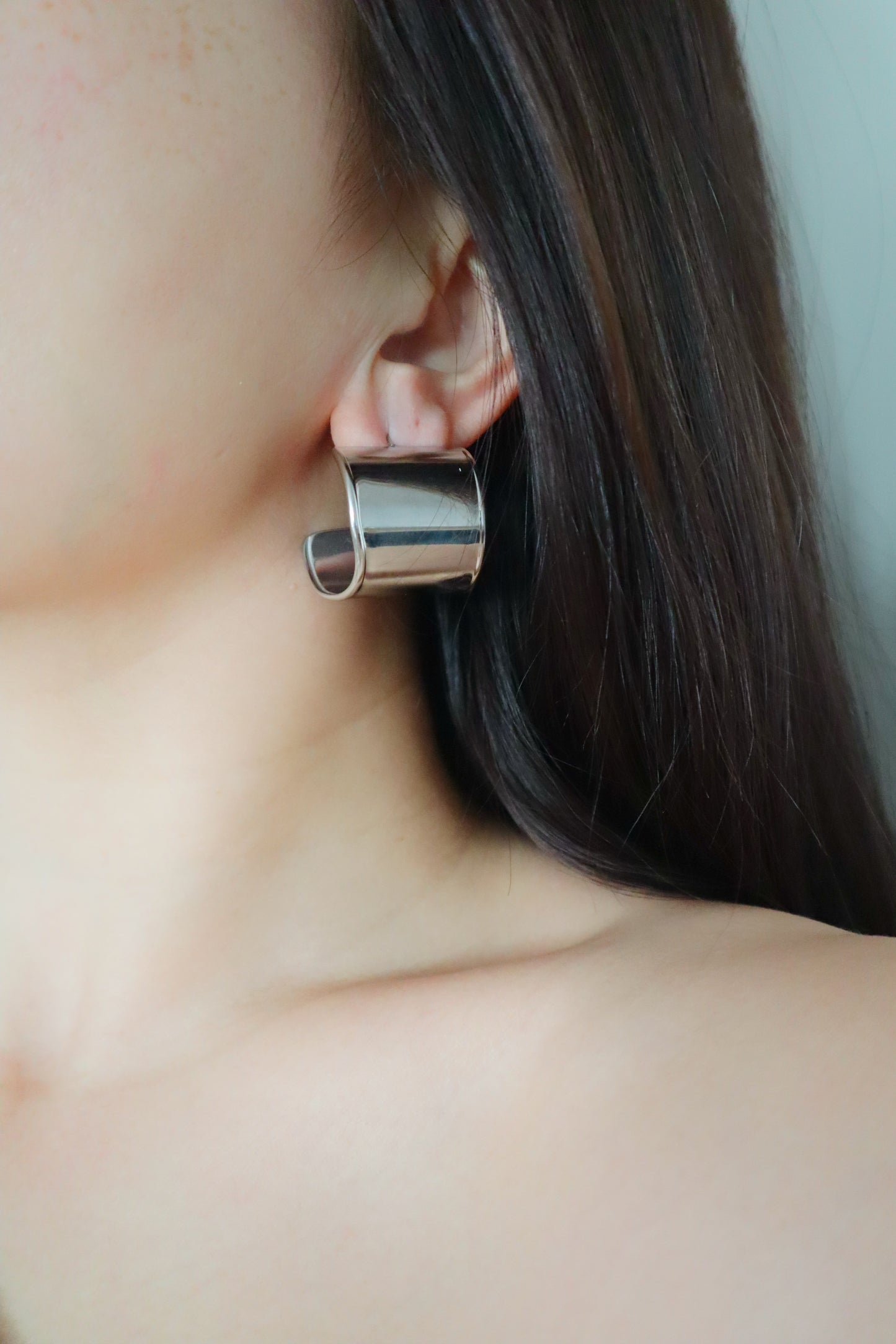 Tisha hoop earrings