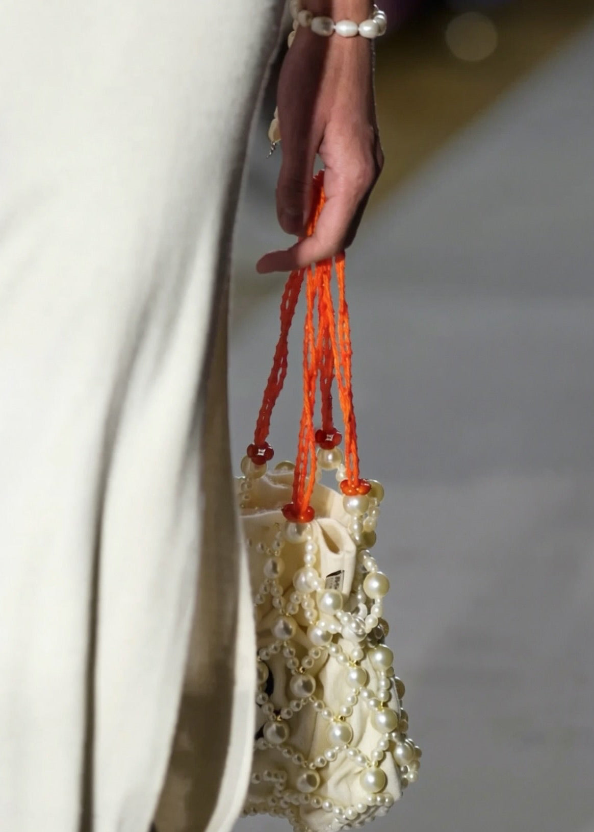 Coral handed pearl bag