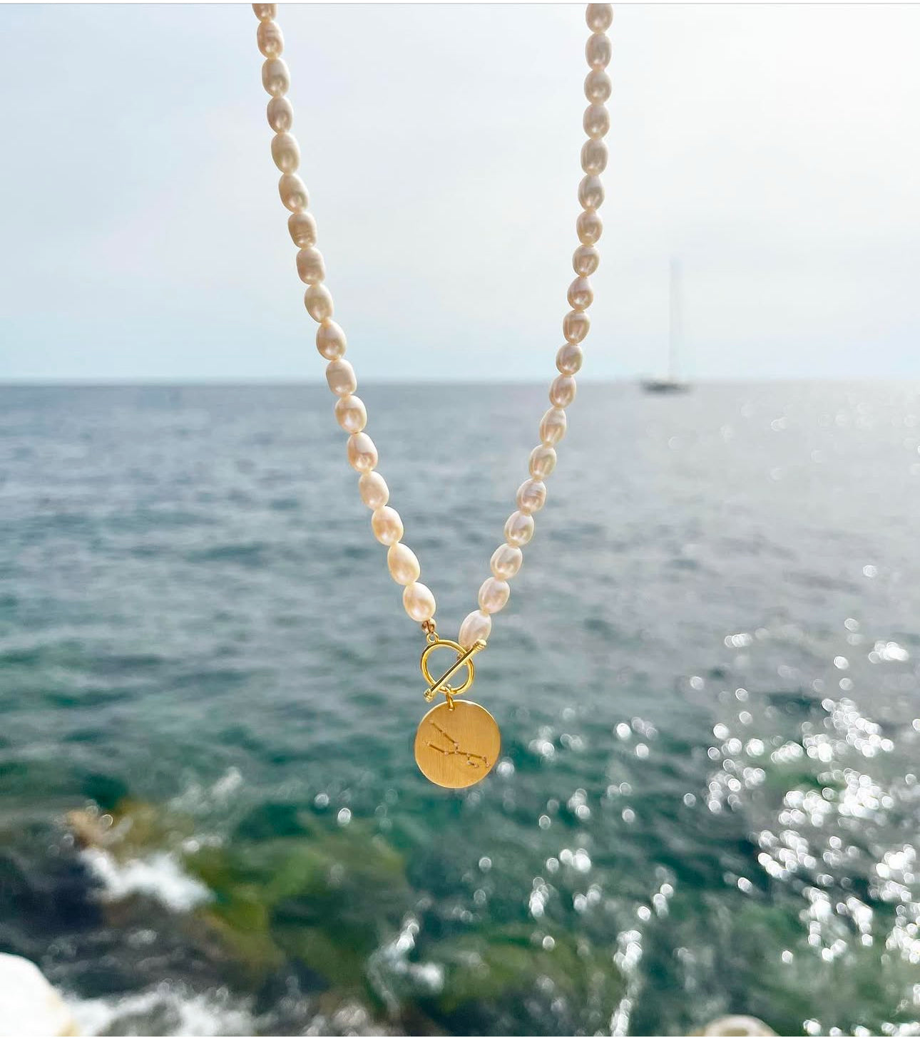 Engrave Pearl Necklace