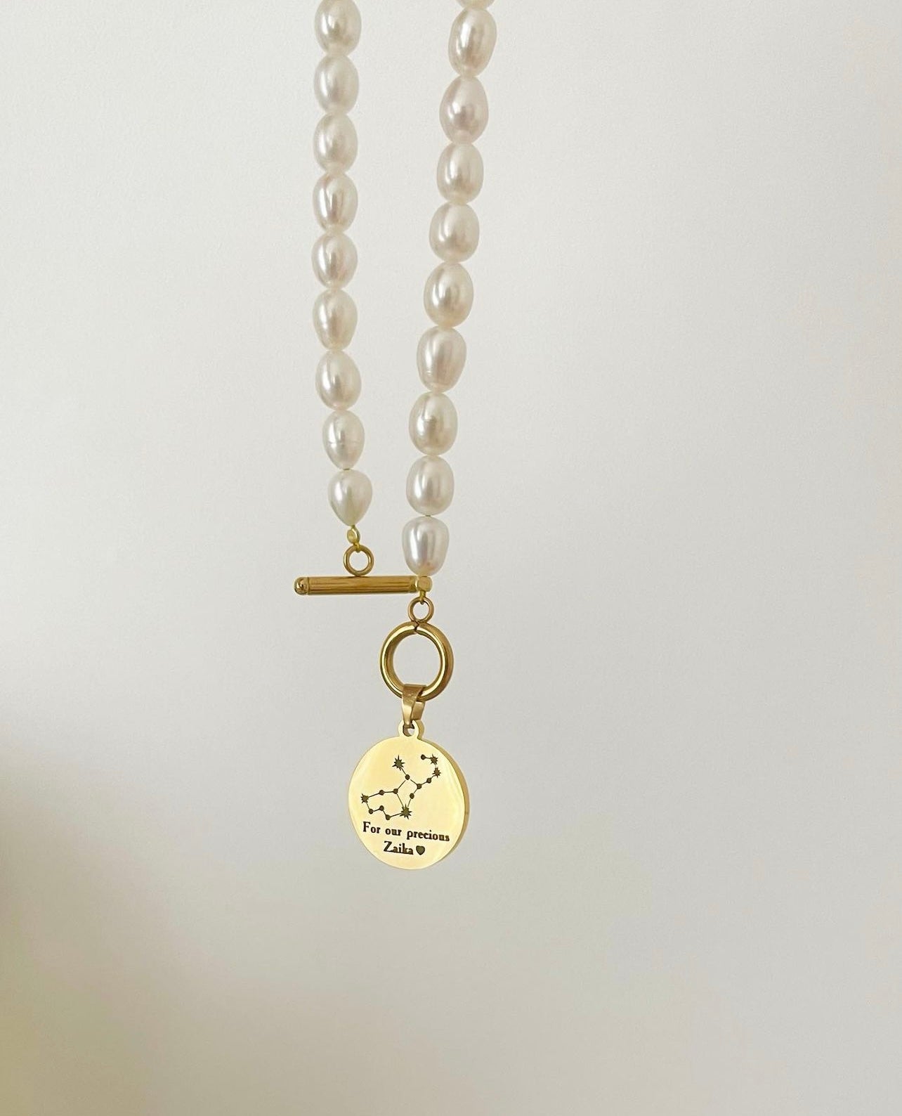 Engrave Pearl Necklace
