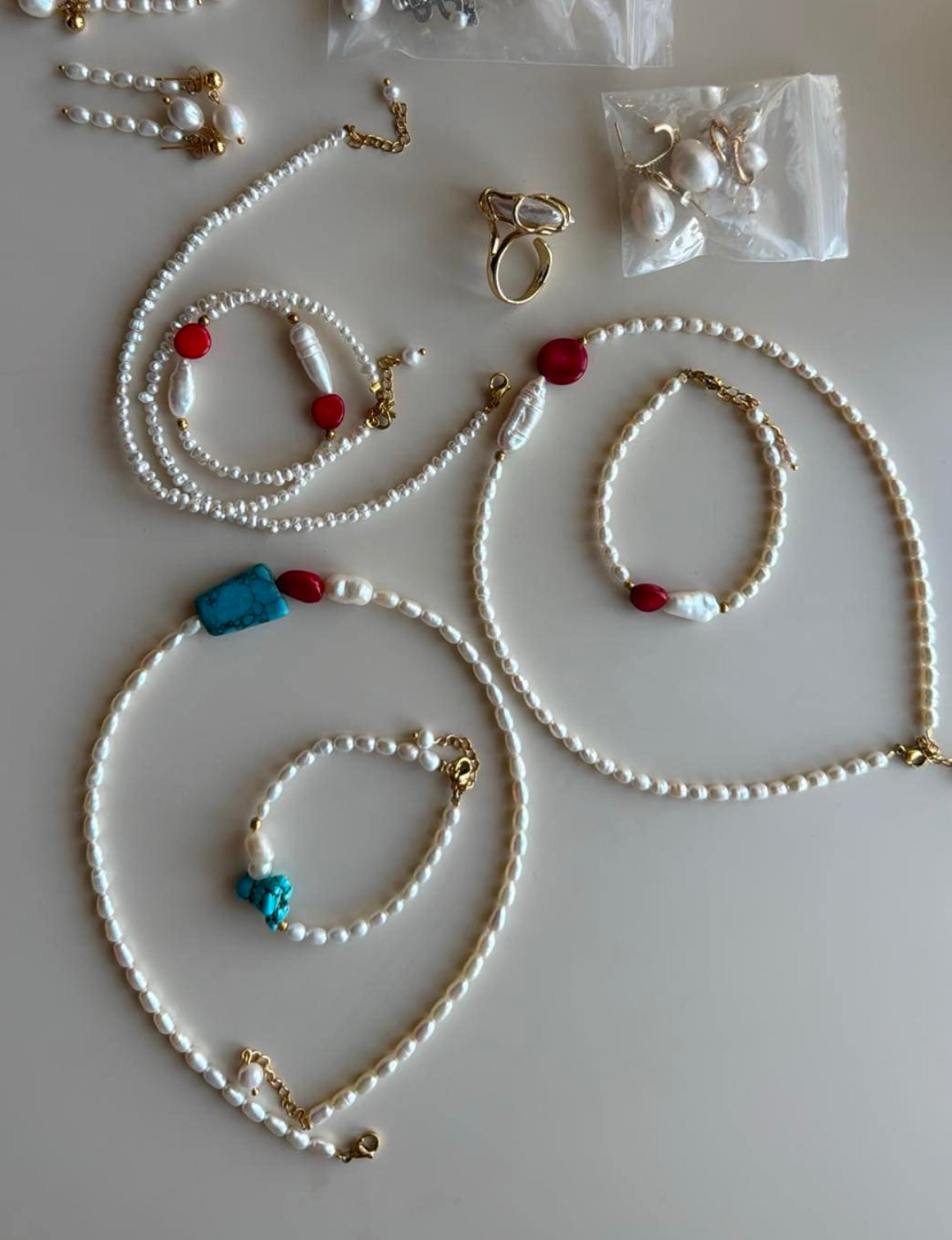 Small pearl bracelet
